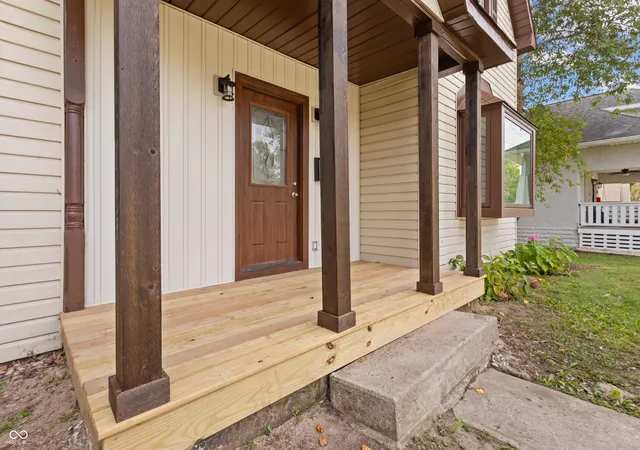 Photo 2 of Single family home for sale at 709 E Main St, Greentown, IN 46936 | MLS# 22126640 | Listing updated on 2026-10-07