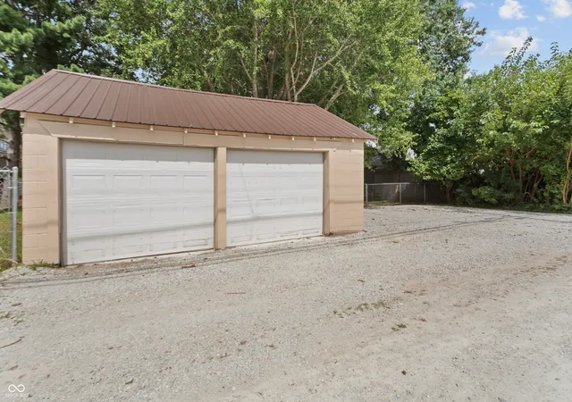 Photo 44 of Single family home for sale at 709 E Main St, Greentown, IN 46936 | MLS# 22126640 | Listing updated on 2026-10-09