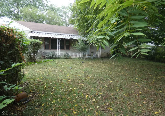 Single family home for sale at 2338 Magnolia Pl, Indianapolis, IN 46219 | MLS# 22126663