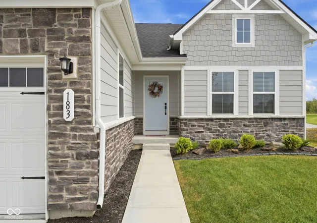 Photo 3 of Single family home for sale at 183 Palmetto, Whiteland, IN 46184 | MLS# 22126677 | Listing updated on 2026-10-01
