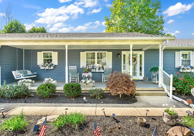 Photo 2 of Sale Pending at 1959 Chigger Holw W Dr, Crawfordsville, IN 47933 | MLS# 22126684 | Listing updated on 2026-09-23