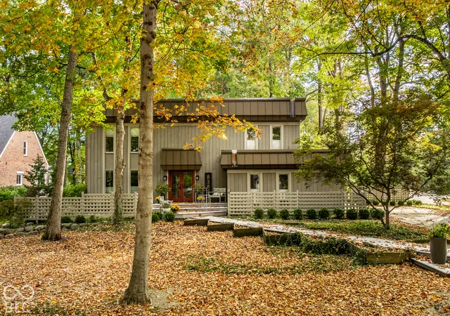 Photo 1 of Single family home for sale at 8385 N Illinois St, Indianapolis, IN 46260 | MLS# 22126698 | Listing updated on 2026-10-28