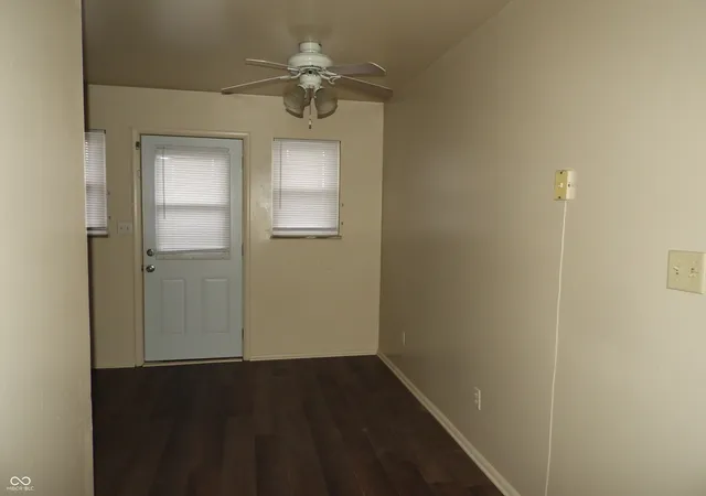 Photo 4 of House for sale at 6006 Dickson Rd, Indianapolis, IN 46226 | MLS# 22126702 | Listing updated on 2026-09-28