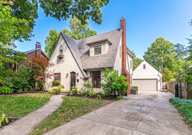 Photo 3 of Sale Pending at 5667 Carrollton Ave, Indianapolis, IN 46220 | MLS# 22126711 | Listing updated on 2026-09-19