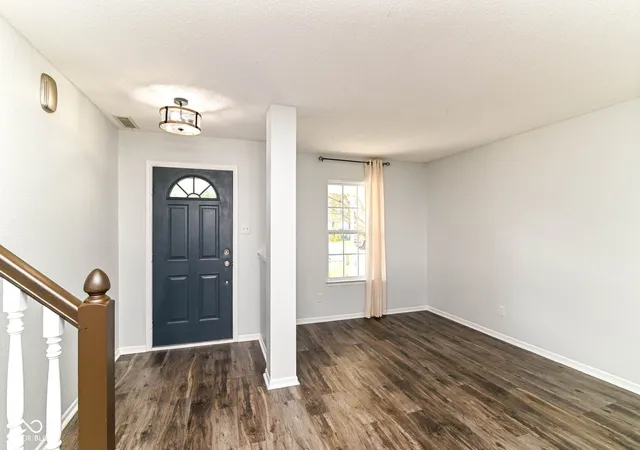 Photo 3 of Single family home for sale at 10050 Orange Blossom Trl, Fishers, IN 46038 | MLS# 22126742 | Listing updated on 2026-10-16