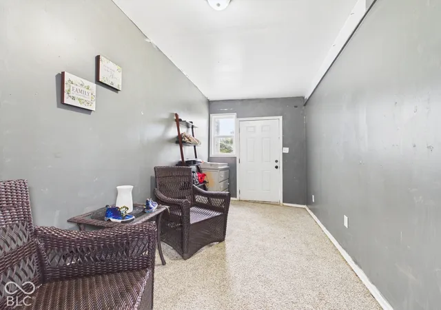 Photo 4 of House for sale at 1523 W 20th Street, Anderson, IN 46016 | MLS# 22126750 | Listing updated on 2026-09-26