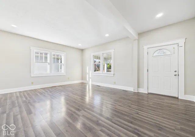 Photo 4 of House for sale at 2116 Pearl St, Anderson, IN 46016 | MLS# 22126754 | Listing updated on 2026-09-28
