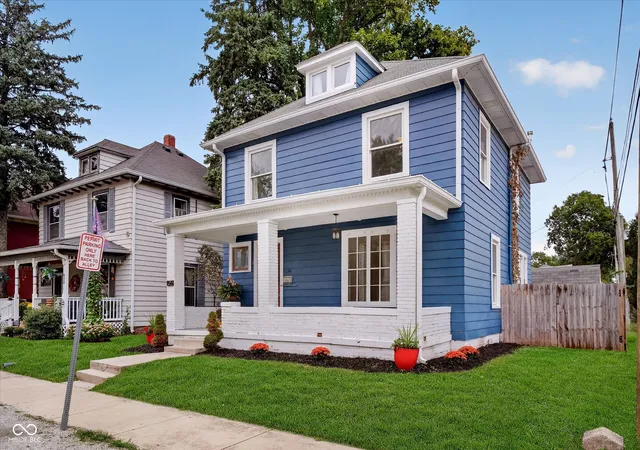 Photo 3 of Single family home for sale at 154 N 11th Street, Noblesville, IN 46060 | MLS# 22126769 | Listing updated on 2026-09-29