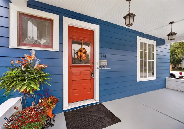 Photo 3 of Single family home for sale at 154 N 11th Street, Noblesville, IN 46060 | MLS# 22126769 | Listing updated on 2026-09-29