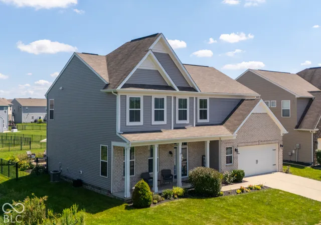 Photo 2 of Single family home for sale at 4331 Fox Holw Blvd, Indianapolis, IN 46239 | MLS# 22126776 | Listing updated on 2026-10-26
