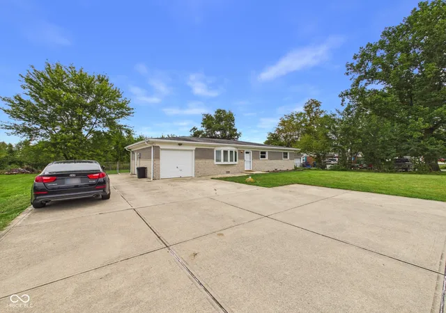 Photo 1 of Single family home for sale at 14050 State Rd 32 E, Noblesville, IN 46060 | MLS# 22126779 | Listing updated on 2026-09-30