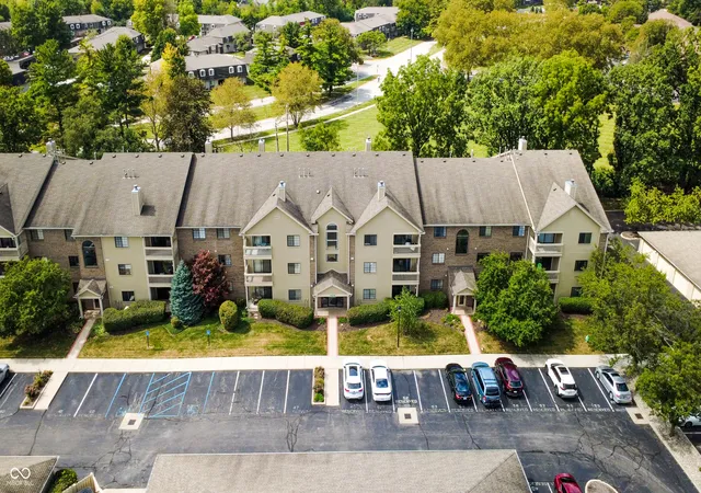 Photo 2 of Condo for sale at 8750 Yardley Ct #208, Indianapolis, IN 46268 | MLS# 22126781 | Listing updated on 2026-10-01