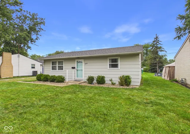 Photo 1 of Single family home for sale at 302 W Van Buren St, Alexandria, IN 46001 | MLS# 22126783 | Listing updated on 2026-09-24