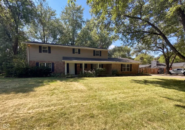 Photo 1 of Single family home for sale at 7836 Wawasee Dr, Indianapolis, IN 46250 | MLS# 22126801 | Listing updated on 2026-10-01
