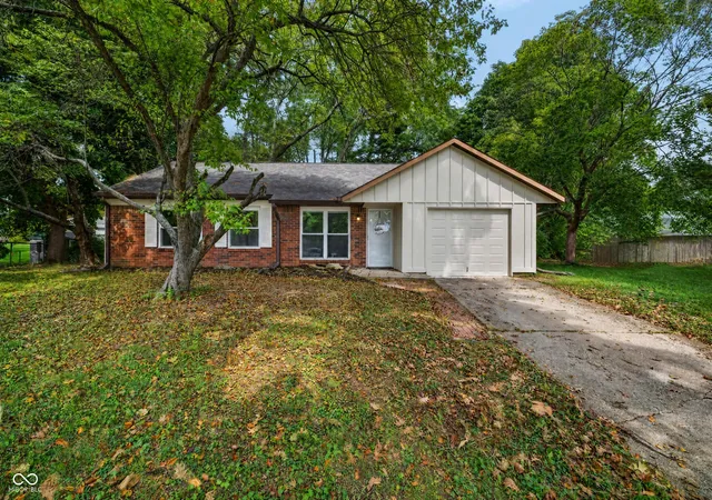 Photo 1 of Single family home for sale at 5508 Winship Ct, Indianapolis, IN 46221 | MLS# 22126802 | Listing updated on 2026-09-22