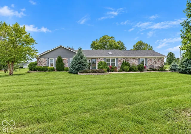 Photo 2 of Single family home for sale at 563 W 200 South, Lebanon, IN 46052 | MLS# 22126814 | Listing updated on 2026-09-29