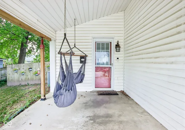 Photo 4 of Sale Pending at 111 W Church St, Thorntown, IN 46071 | MLS# 22126827 | Listing updated on 2026-09-25