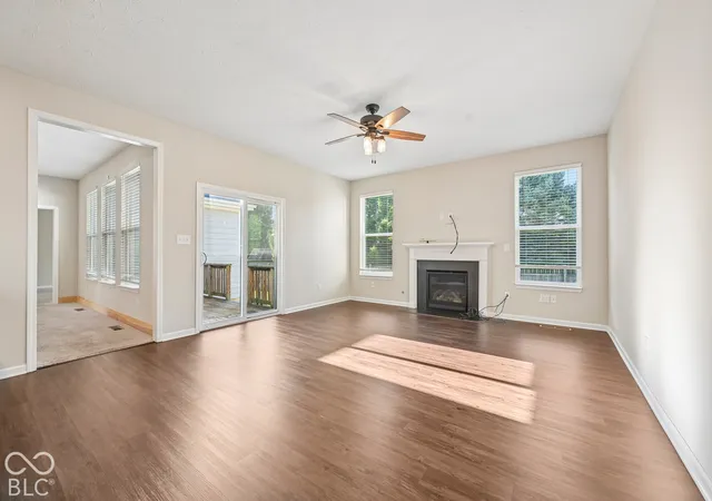 Photo 4 of Single family home for sale at 21323 Wharfdale Dr, Noblesville, IN 46062 | MLS# 22126830 | Listing updated on 2026-09-23
