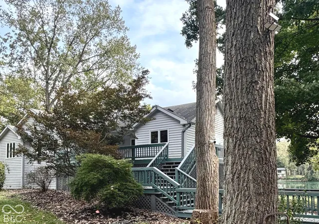 Photo 2 of Single family home for sale at 6987 S County Rd 750 E, Plainfield, IN 46168 | MLS# 22126845 | Listing updated on 2026-10-02