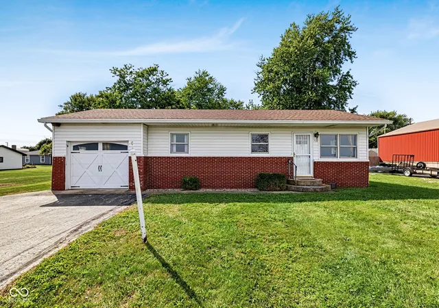 Photo 1 of Sale Pending at 736 N Ash St, Tipton, IN 46072 | MLS# 22126872 | Listing updated on 2026-09-20