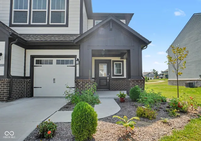 Photo 1 of Single family home for sale at 4357 Red Pine Dr, Bargersville, IN 46106 | MLS# 22126883 | Listing updated on 2026-09-30