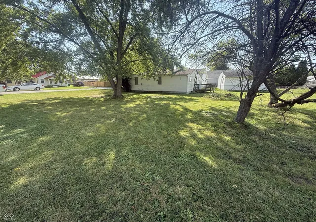 Photo 3 of Single family home for sale at 2710 Sycamore, New Castle, IN 47362 | MLS# 22126889 | Listing updated on 2026-09-23