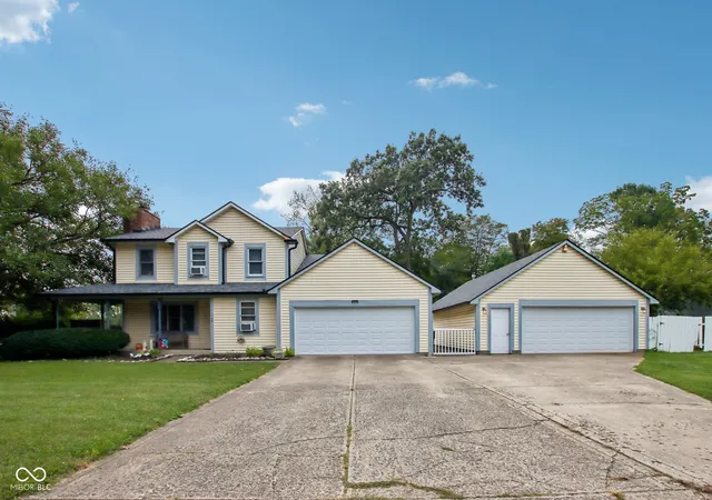 Photo 1 of Single family home for sale at 1152 Delray Dr, Indianapolis, IN 46241 | MLS# 22126902 | Listing updated on 2026-09-25