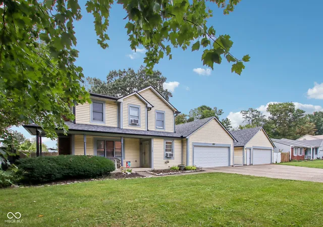Photo 3 of Single family home for sale at 1152 Delray Dr, Indianapolis, IN 46241 | MLS# 22126902 | Listing updated on 2026-09-25