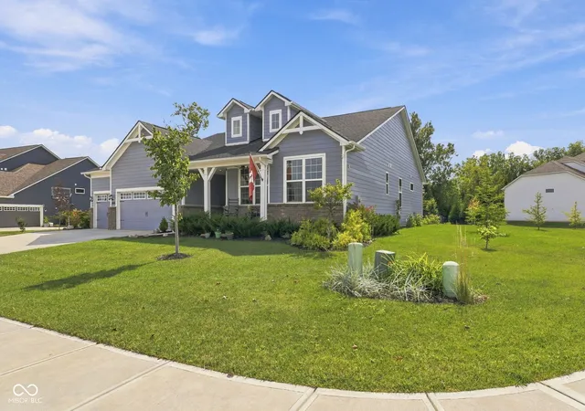 Photo 3 of Single family home for sale at 12881 Deer Bank Rd, Fishers, IN 46037 | MLS# 22126909 | Listing updated on 2026-10-07