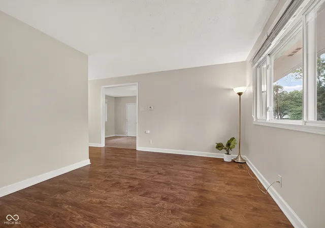Photo 4 of Single family home for sale at 1160 Birnam Woods Trl, Carmel, IN 46280 | MLS# 22126910 | Listing updated on 2026-09-22