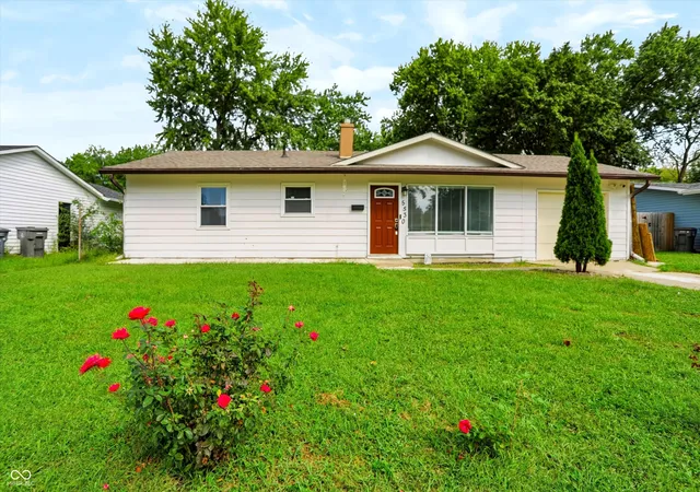 Photo 1 of Single family home for sale at 5530 Marilyn Rd, Indianapolis, IN 46226 | MLS# 22126915 | Listing updated on 2026-09-30
