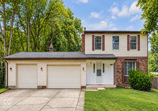 Single family home for sale at 9320 Thornwood Dr, Indianapolis, IN 46250 | MLS# 22126919