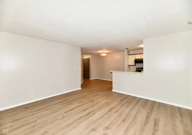 Photo 3 of Condo for sale at 4381 Village Pkwy Cir W #6, Indianapolis, IN 46254 | MLS# 22126930 | Listing updated on 2026-10-02