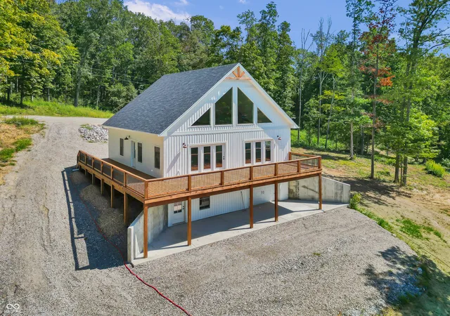 Photo 3 of Single family home for sale at 1318 Forest Grv Ln, North Vernon, IN 47265 | MLS# 22126941 | Listing updated on 2026-09-21
