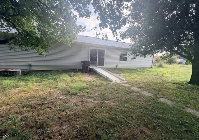 Single family home for sale at 7440 Ogle Rd, Freetown, IN 47235 | MLS# 22126952