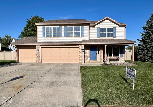 Photo 1 of Single family home for sale at 14445 Worthington Blvd, Fishers, IN 46038 | MLS# 22126959 | Listing updated on 2026-10-10