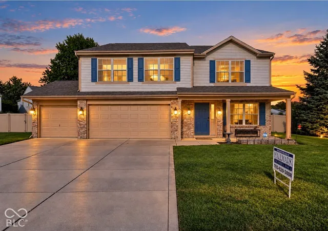Single family home for sale at 14445 Worthington Blvd, Fishers, IN 46038 | MLS# 22126959