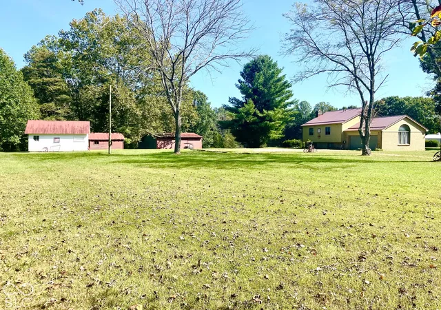 Photo 4 of Single family home for sale at 7331 N State Rd 135, Morgantown, IN 46160 | MLS# 22126963 | Listing updated on 2026-10-28