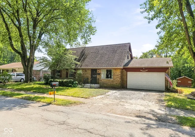 Photo 2 of Single family home for sale at 8827 Jackson St, Indianapolis, IN 46231 | MLS# 22126967 | Listing updated on 2026-09-22