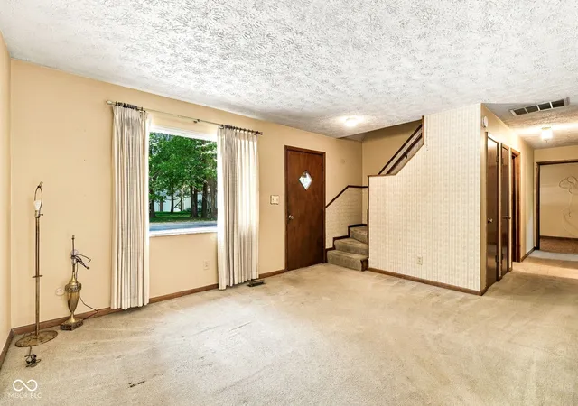 Photo 4 of Single family home for sale at 8827 Jackson St, Indianapolis, IN 46231 | MLS# 22126967 | Listing updated on 2026-09-22