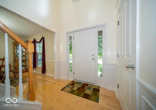 Photo 4 of Single family home for sale at 11979 Sellerton Dr, Fishers, IN 46037 | MLS# 22126969 | Listing updated on 2026-10-07