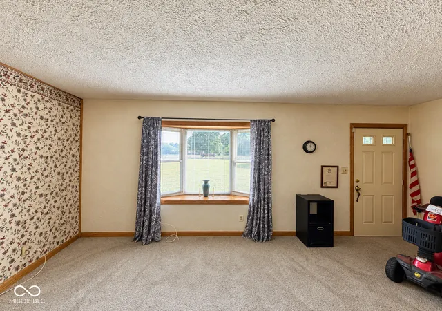 Photo 3 of Single family home for sale at 5498 E Main St, Avon, IN 46123 | MLS# 22126975 | Listing updated on 2026-09-23