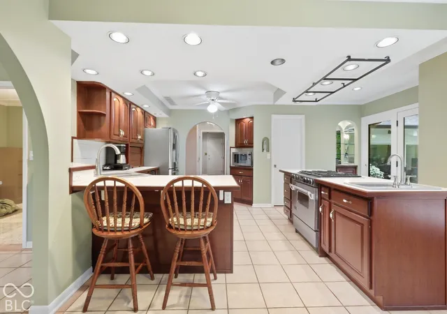 Photo 3 of Single family home for sale at 6226 Harbridge Rd, Indianapolis, IN 46220 | MLS# 22126987 | Listing updated on 2026-10-16
