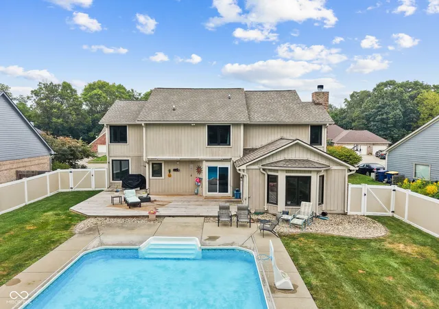 Photo 3 of Single family home for sale at 12619 Doe Ln, Indianapolis, IN 46236 | MLS# 22126990 | Listing updated on 2026-09-21