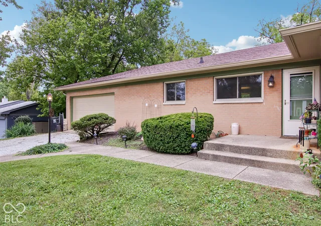 Photo 3 of Sale Pending at 5936 Linton, Indianapolis, IN 46220 | MLS# 22126994 | Listing updated on 2026-10-05