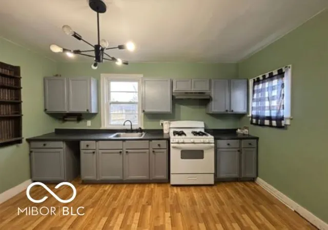 Photo 3 of Sale Pending at 109 N Washington St, Bainbridge, IN 46105 | MLS# 22127005 | Listing updated on 2026-10-02