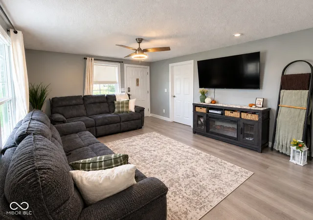Photo 1 of Single family home for sale at 12731 Southeastern Ave, Indianapolis, IN 46259 | MLS# 22127024 | Listing updated on 2026-10-08