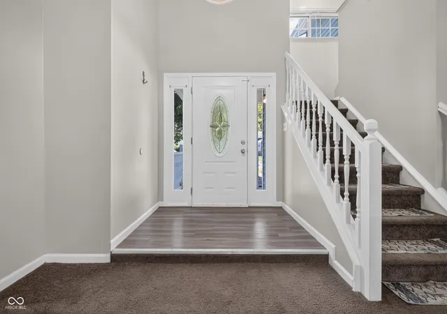 Photo 3 of Single family home for sale at 8512 Green Valley Dr, Indianapolis, IN 46217 | MLS# 22127027 | Listing updated on 2026-09-21