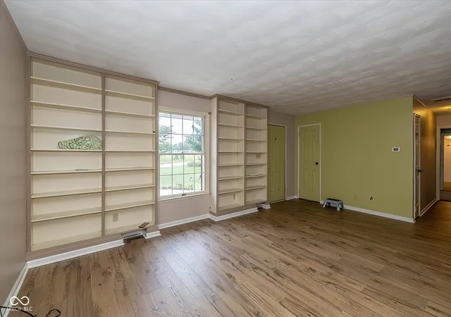 Photo 2 of Single family home for sale at 1087 W Whiterock Rd, Brazil, IN 47834 | MLS# 22127031 | Listing updated on 2026-10-04