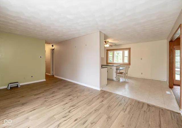 Photo 4 of Single family home for sale at 1087 W Whiterock Rd, Brazil, IN 47834 | MLS# 22127031 | Listing updated on 2026-10-04